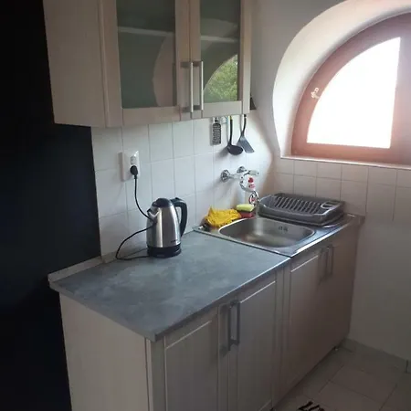 Apartment Aurora Apartman *
